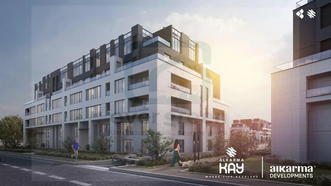 Luxury 3-Bedroom Apartment with Lake View