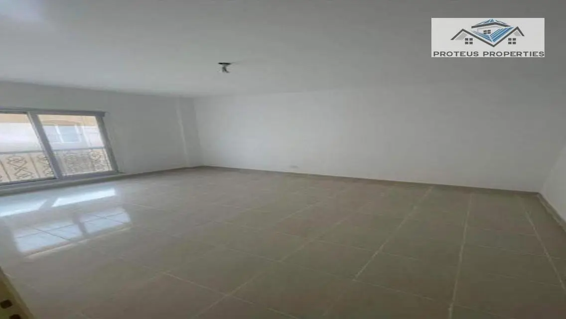 Luxury Property of 155 sqm with Private Garden in a Prestigious Area