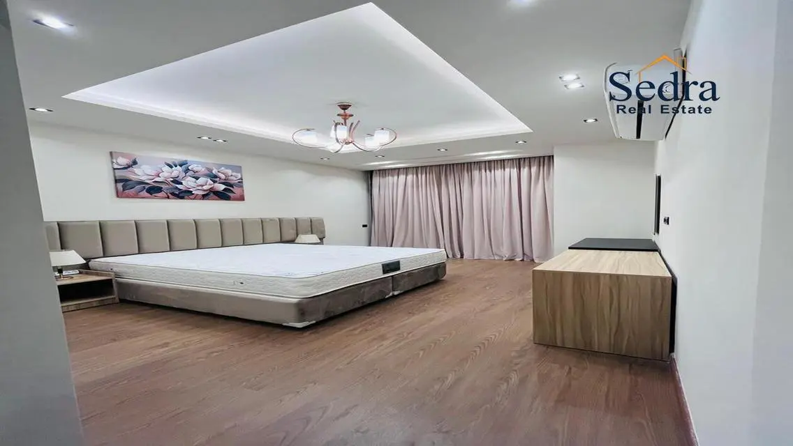 Luxurious Apartment with Stunning Views