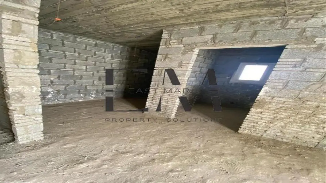 Luxury Villa with 248 sqm Space