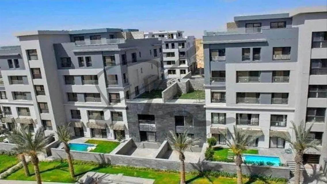 عقار فخم في AUC مع مسبح وحديقة خاصة