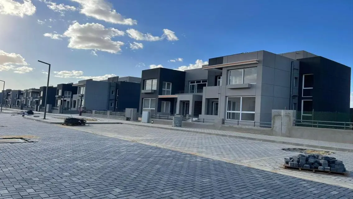 Luxurious 170 sqm Apartment in a Prime Location