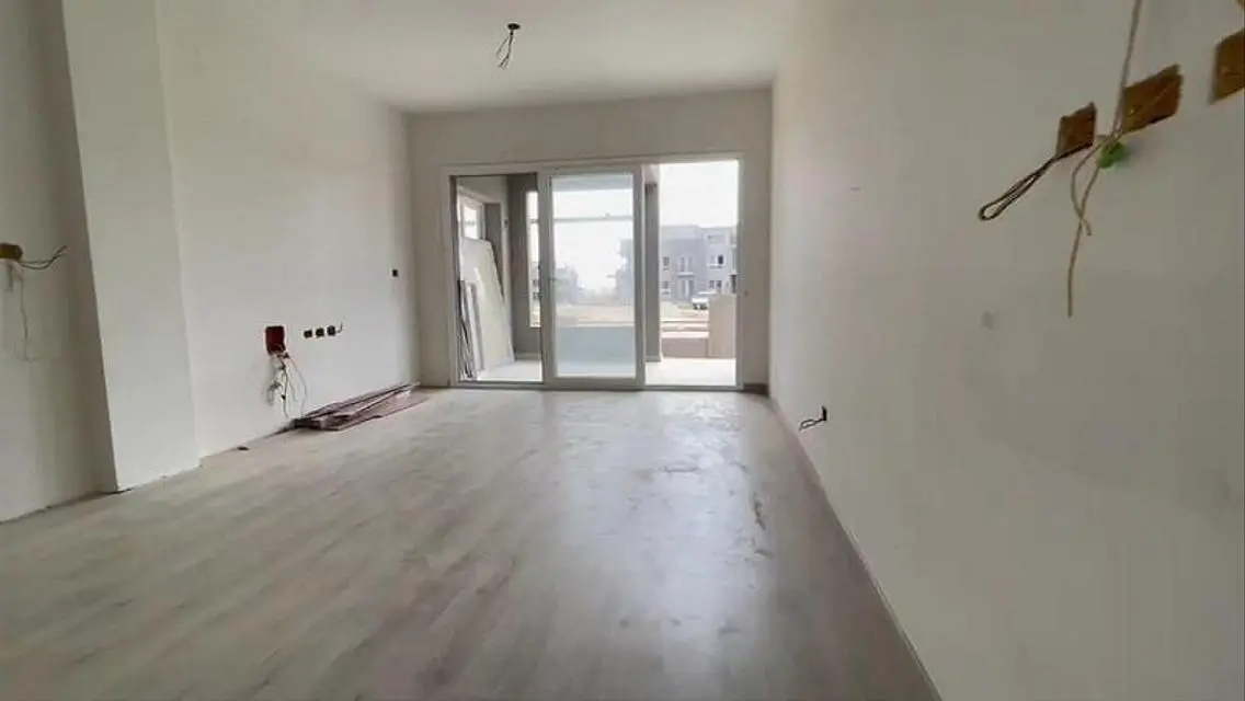 Luxurious 170 sqm Apartment in a Prime Location