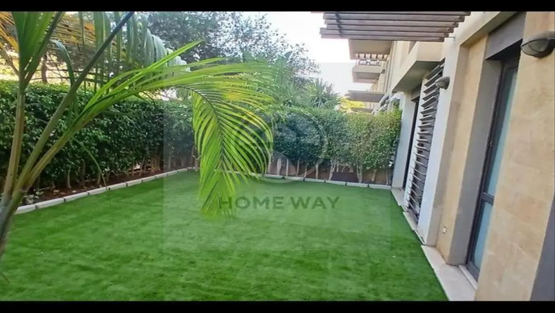 Luxurious Apartment in City Center with Pool and Private Garden
