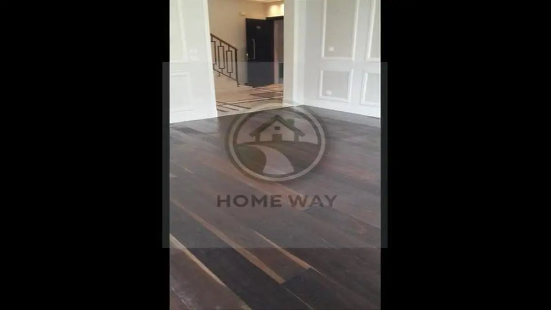 Luxurious Apartment in City Center with Pool and Private Garden
