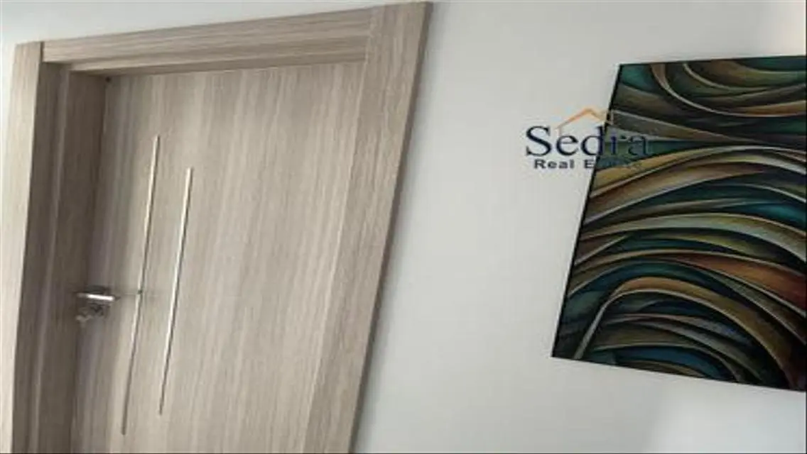 Luxury Apartment with Mountain View in City 2000
