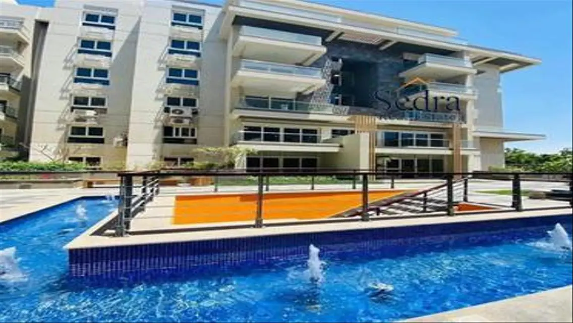 Luxury Apartment with Mountain View in City 2000