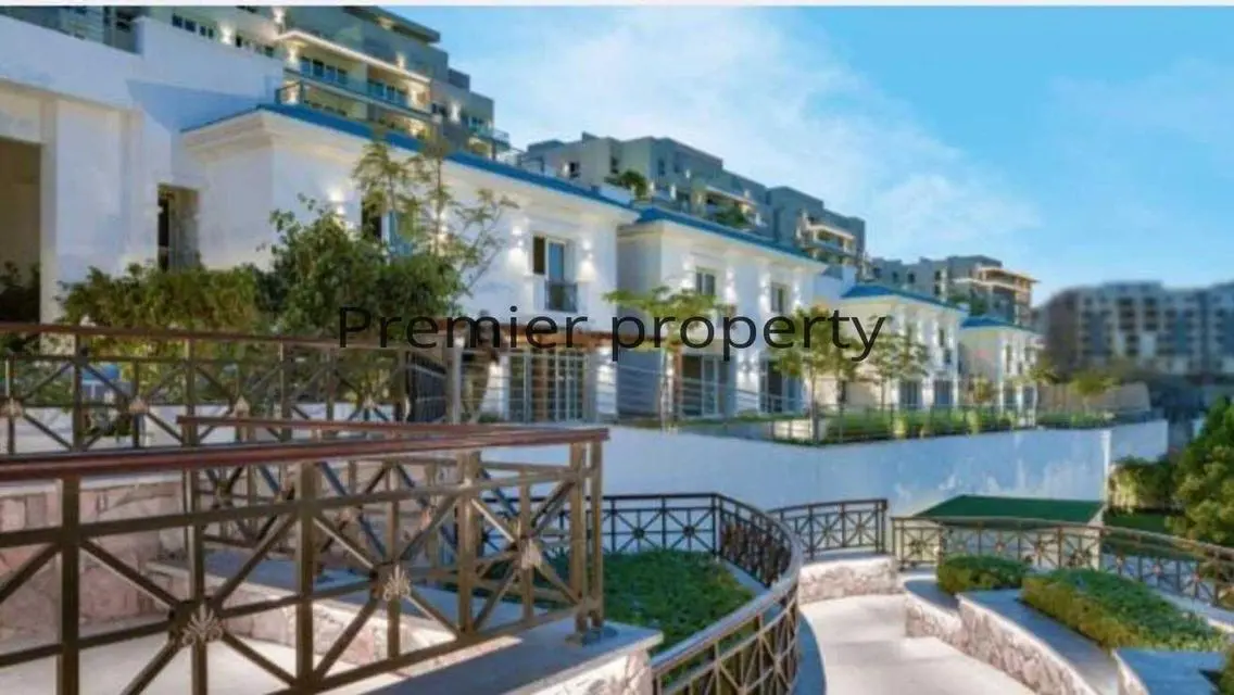 Luxury Studio with Mountain View in iCity