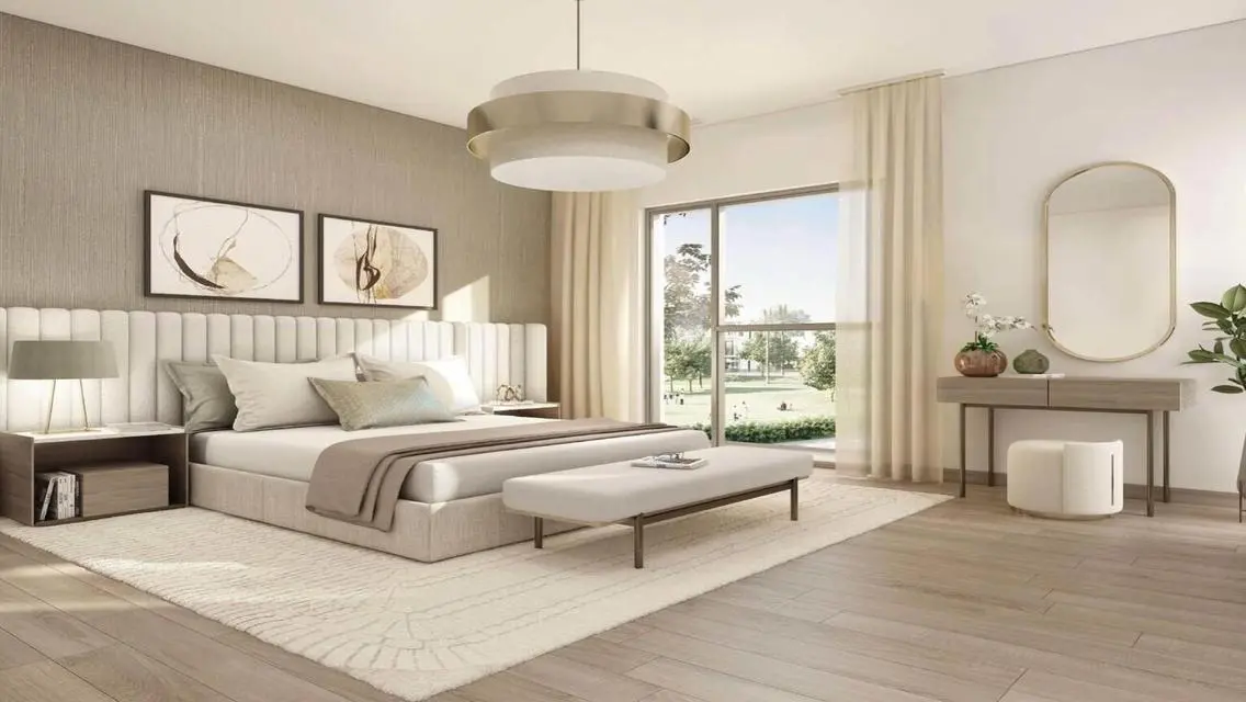Luxurious Villa with Modern Design in the Heart of the City