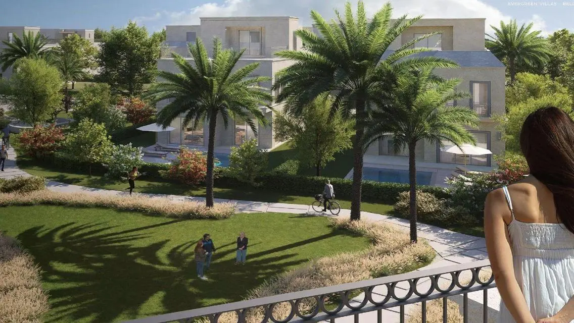 Luxurious Villa with Modern Design in the Heart of the City