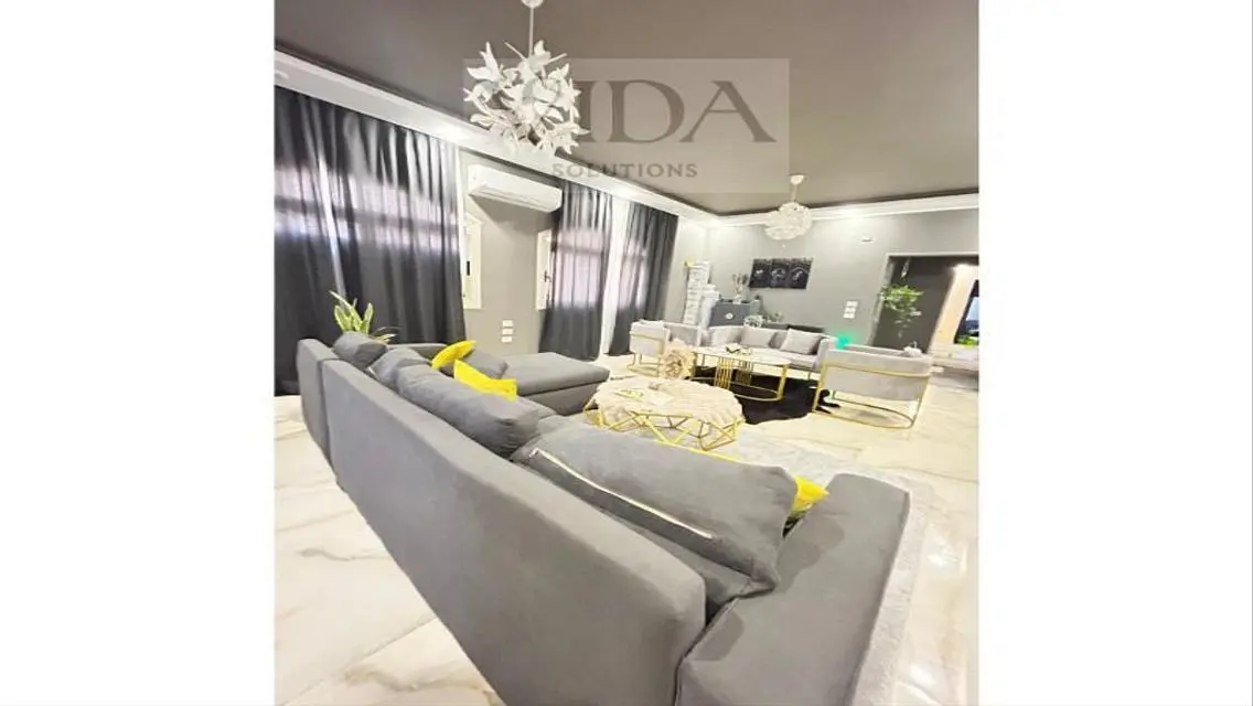 Luxury Apartment with Spacious Layout and Stunning Views