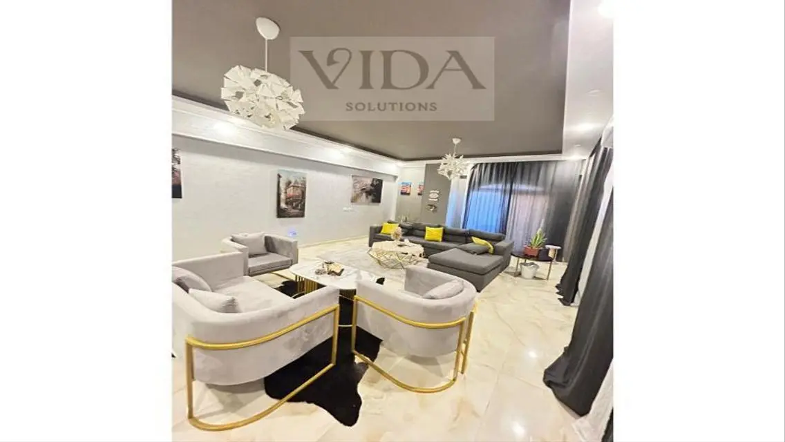 Luxury Apartment with Spacious Layout and Stunning Views