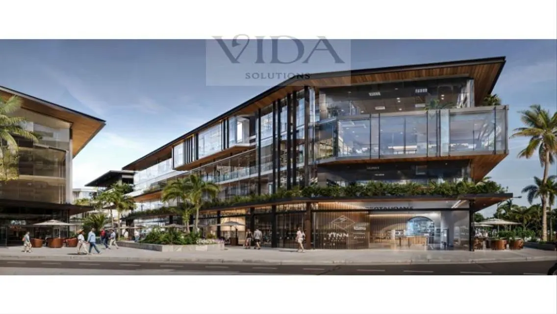 Luxury Apartment with Space Meter and Covered Parking