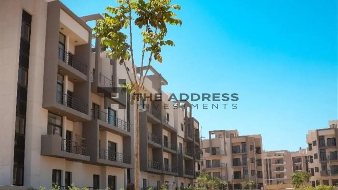 شقة فاخرة بمساحة 209 متر بجوار بحيرات المدينة
