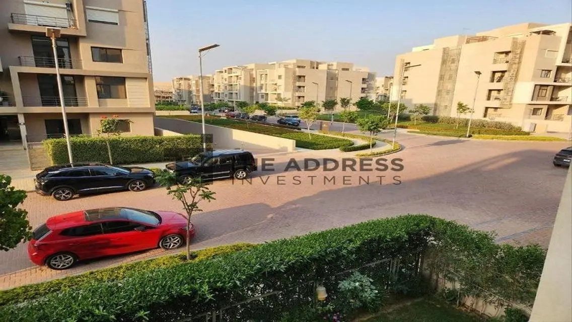 شقة فاخرة بمساحة 209 متر بجوار بحيرات المدينة