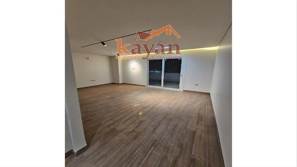Luxurious Apartment of 185 sqm with Private Pool and Excellent Amenities