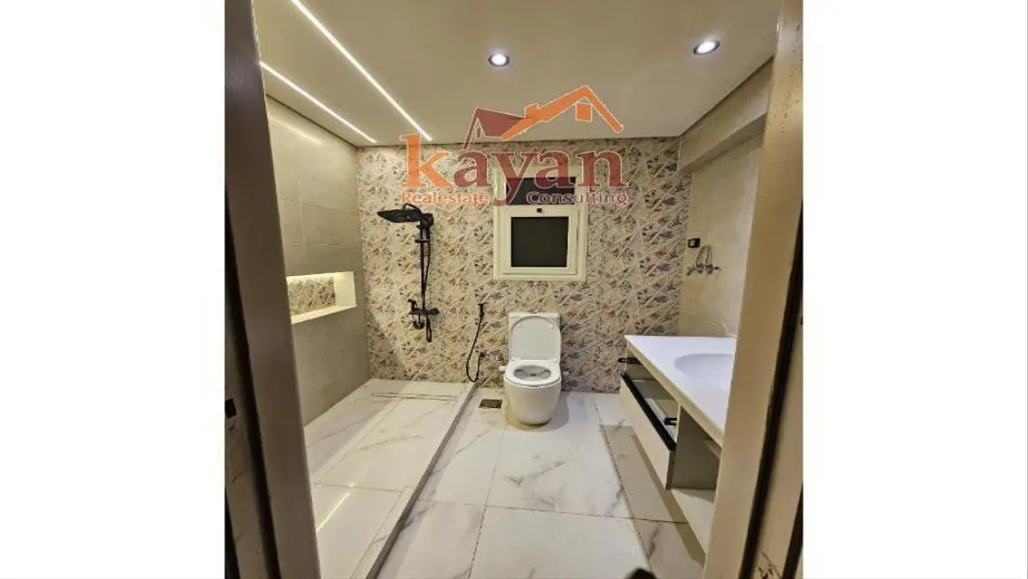 Luxurious Apartment of 185 sqm with Private Pool and Excellent Amenities