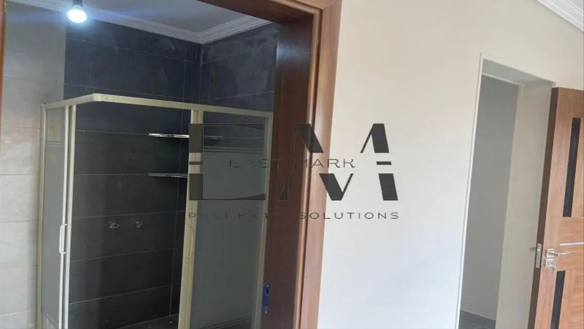 Luxury Apartment for Rent - 3 Bedrooms with Private Garden