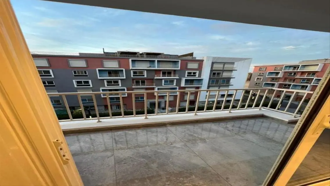 Luxury Villa for Sale with Stunning Features
