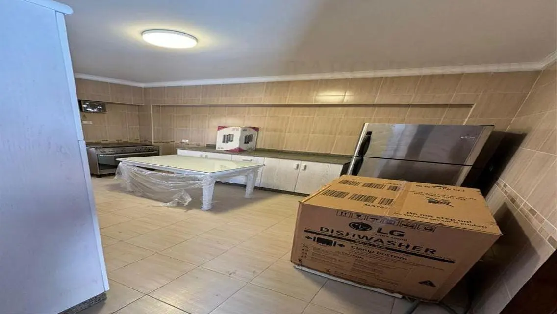 Luxury Apartment of 500 Meters with Central Air Conditioning in a Quiet Area