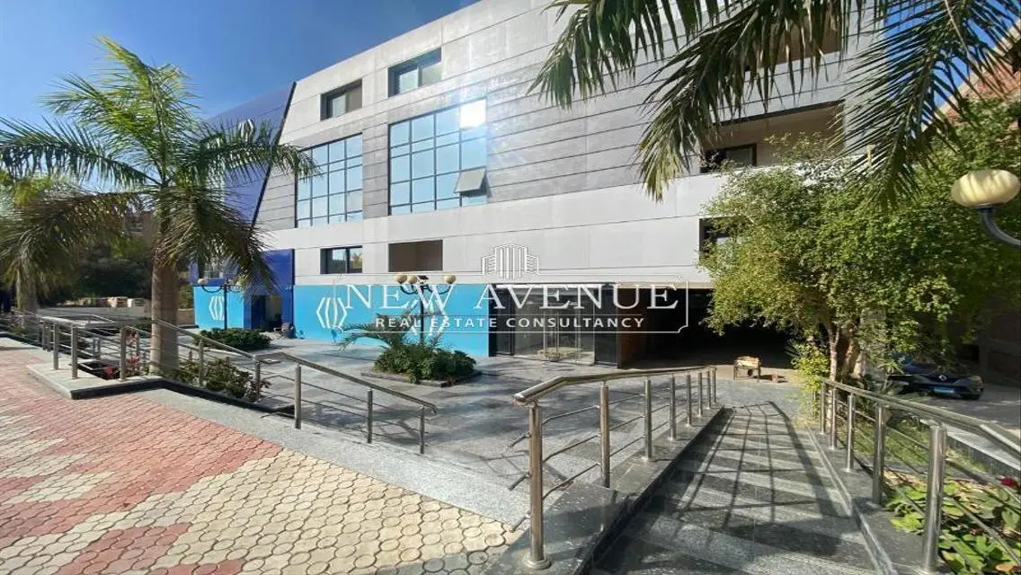 Luxury Apartment with 600 Square Meters