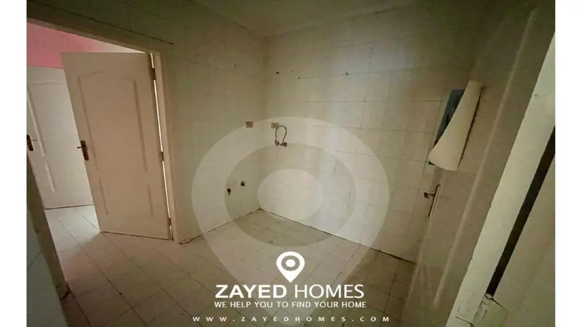 Luxury Villa for Sale with 2100 sqm in Prime Location