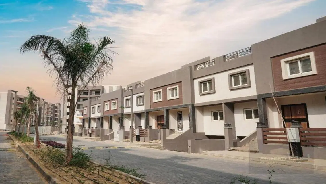 Luxurious Apartment for Sale with Spacious Layout