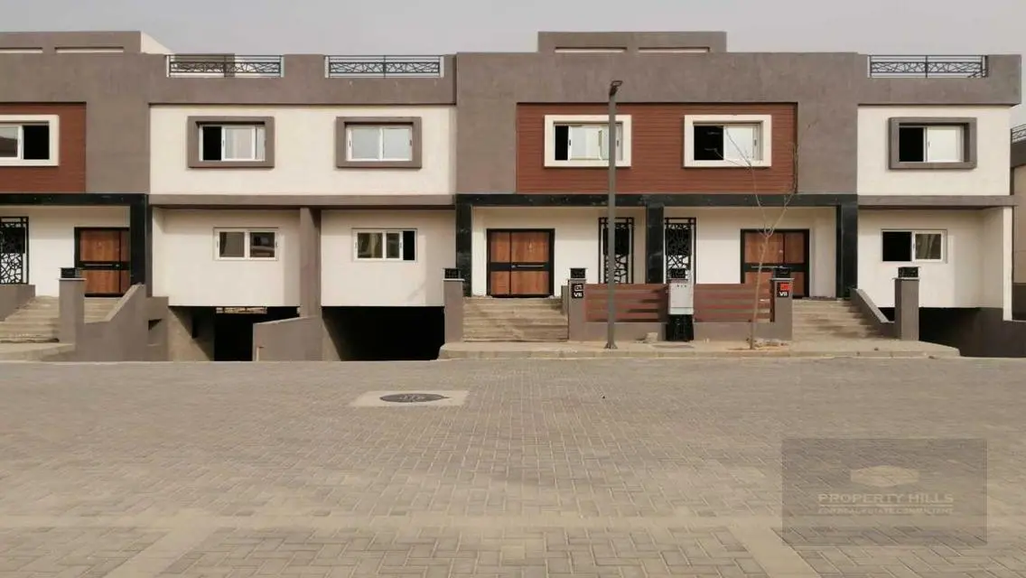 Luxurious Apartment for Sale with Spacious Layout