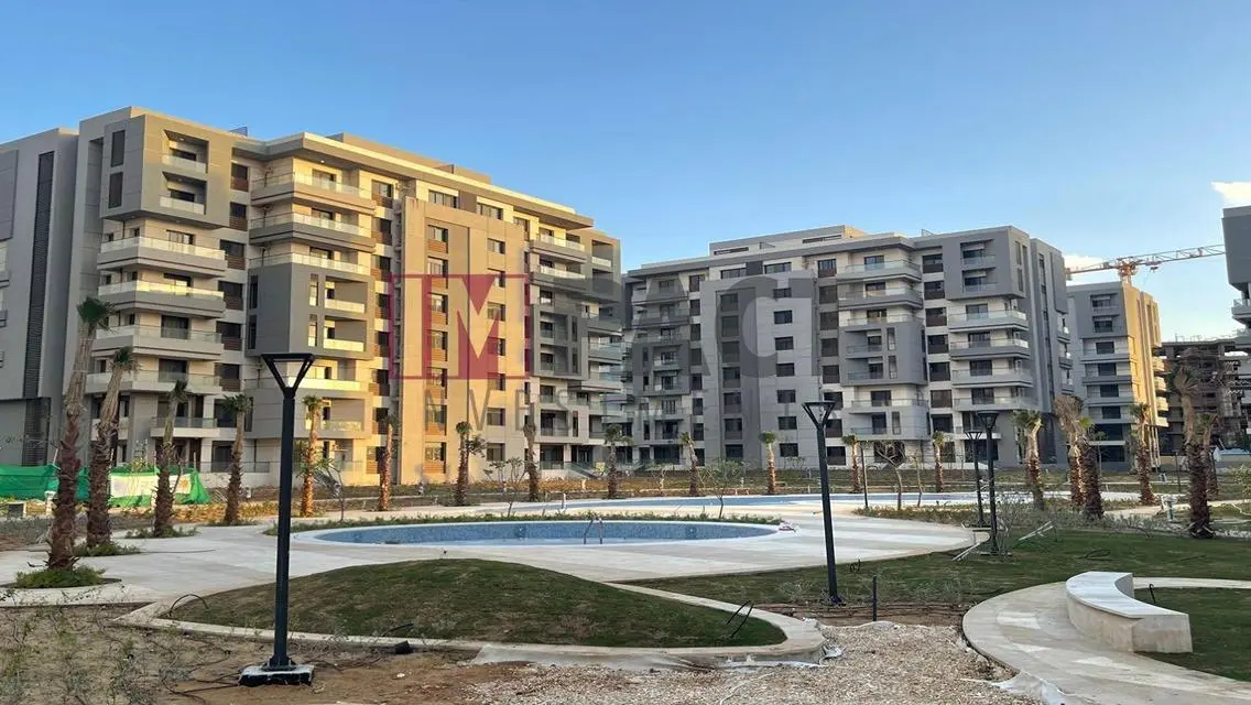 Luxury Lake View Apartment with Premium Amenities