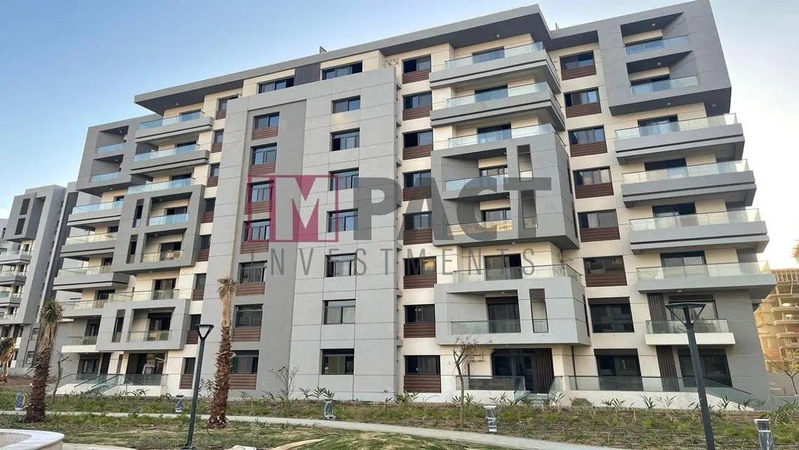Luxury Lake View Apartment with Premium Amenities