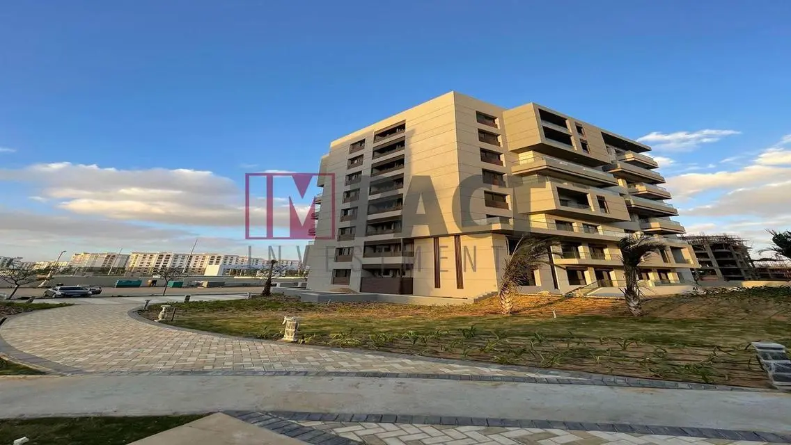 Luxury Lake View Apartment with Premium Amenities