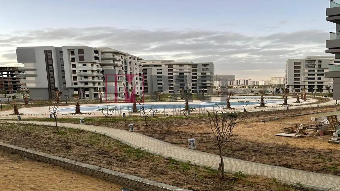 Luxury Lake View Apartment with Premium Amenities