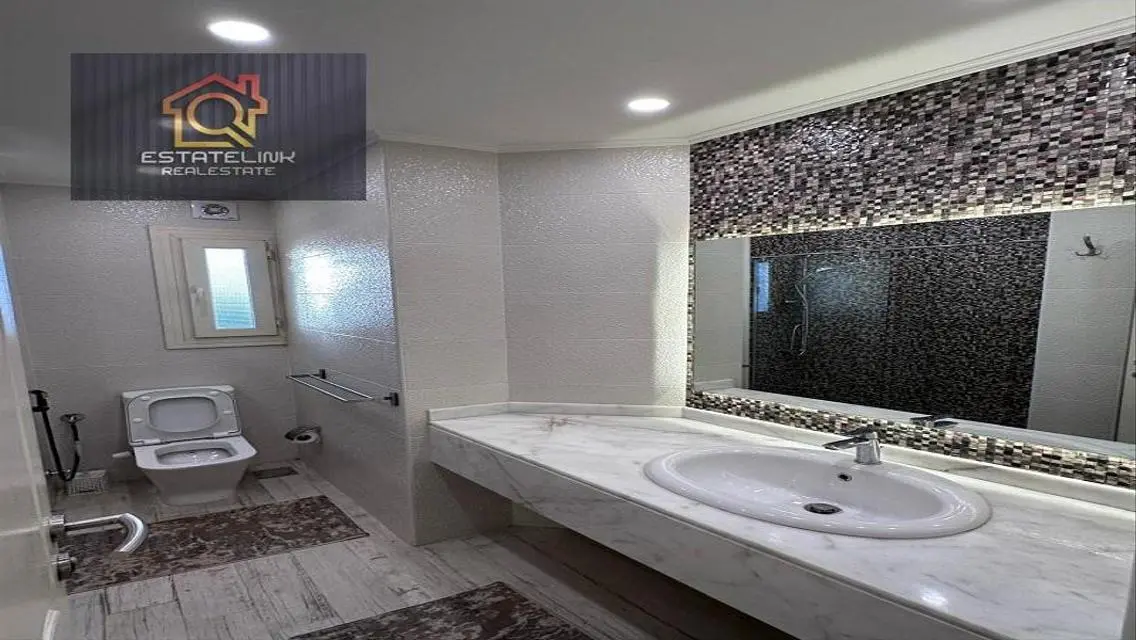 Luxurious Apartment for Sale with Lake View