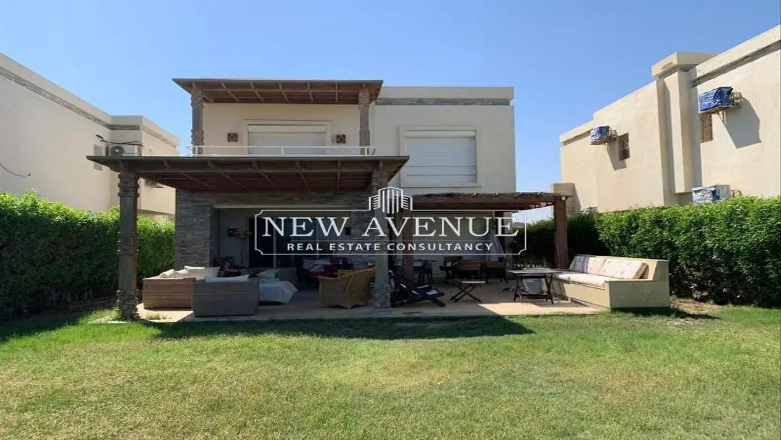 Luxurious Apartment with Spacious Balcony and Security Guard