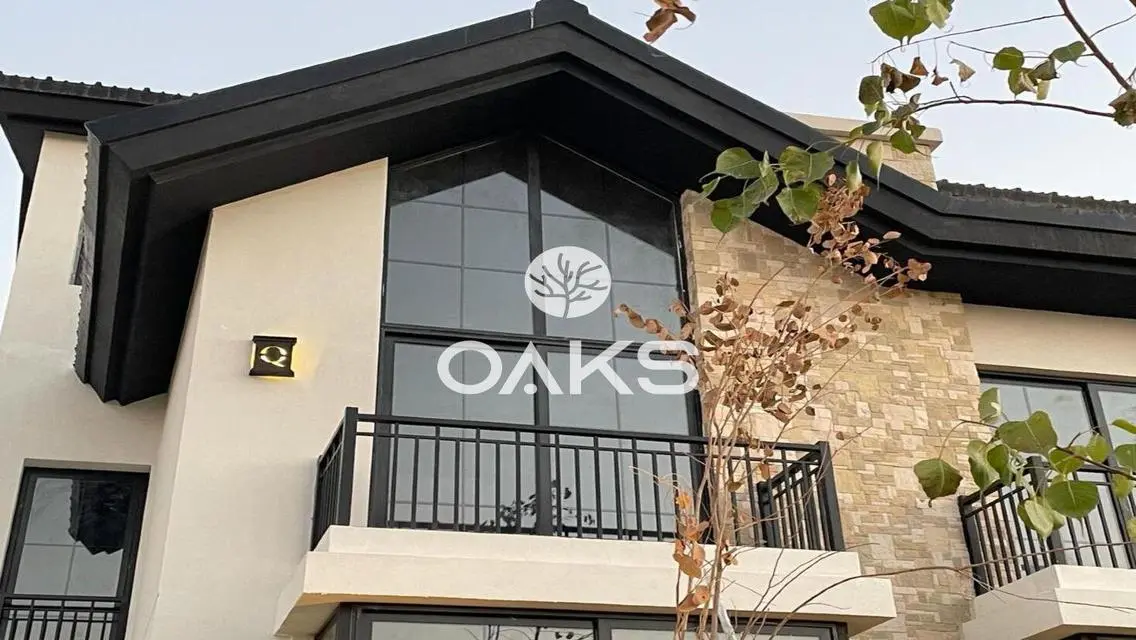 Luxurious Villa for Sale with All Amenities in Prime Location