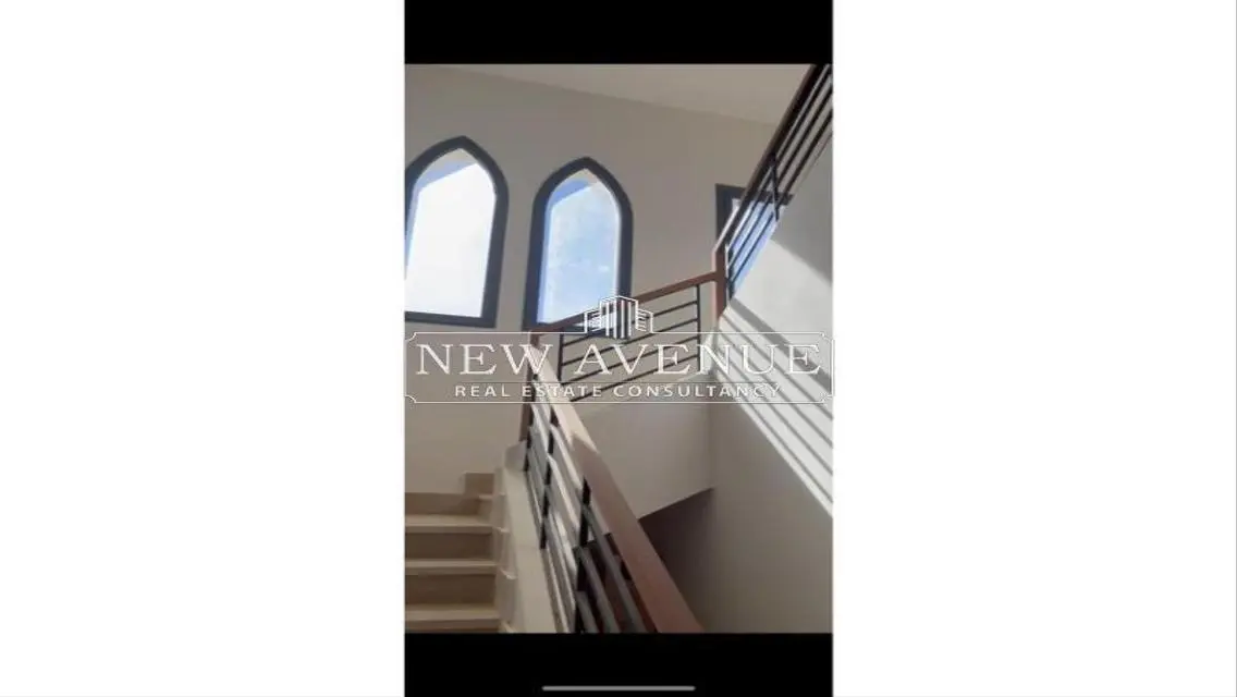 Luxury 2-Bedroom Apartment in the Heart of the City