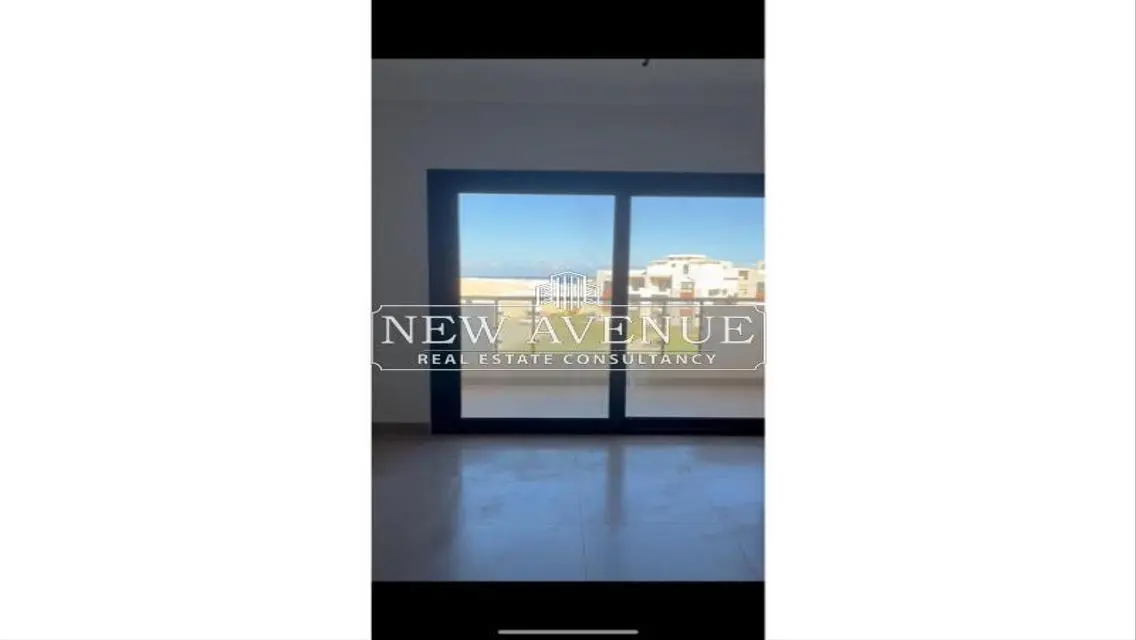 Luxury 2-Bedroom Apartment in the Heart of the City