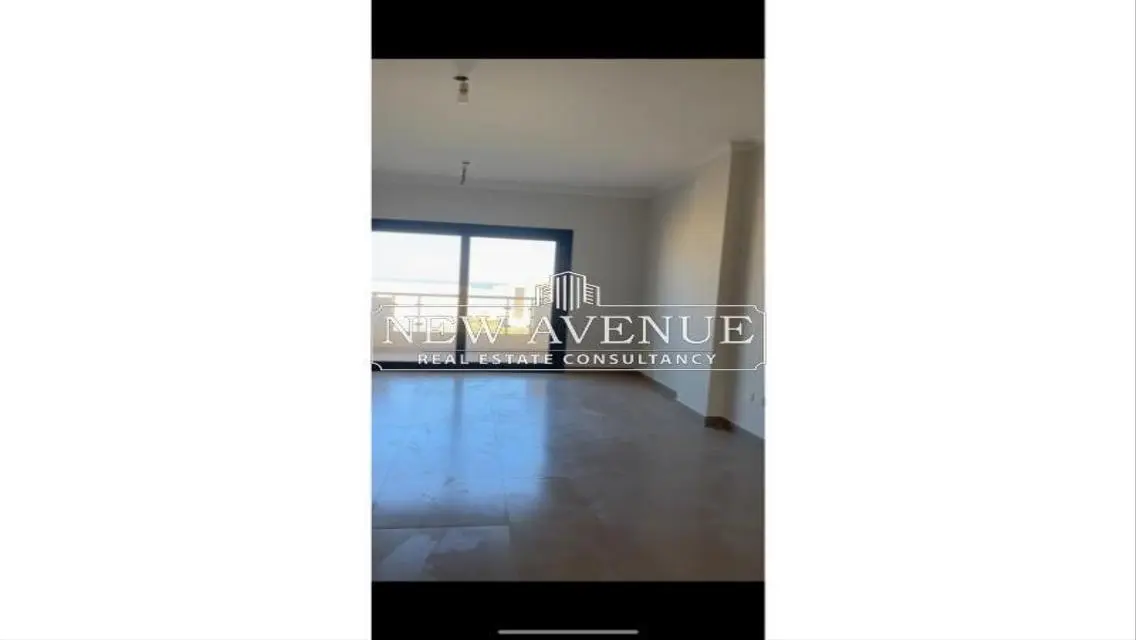 Luxury 2-Bedroom Apartment in the Heart of the City