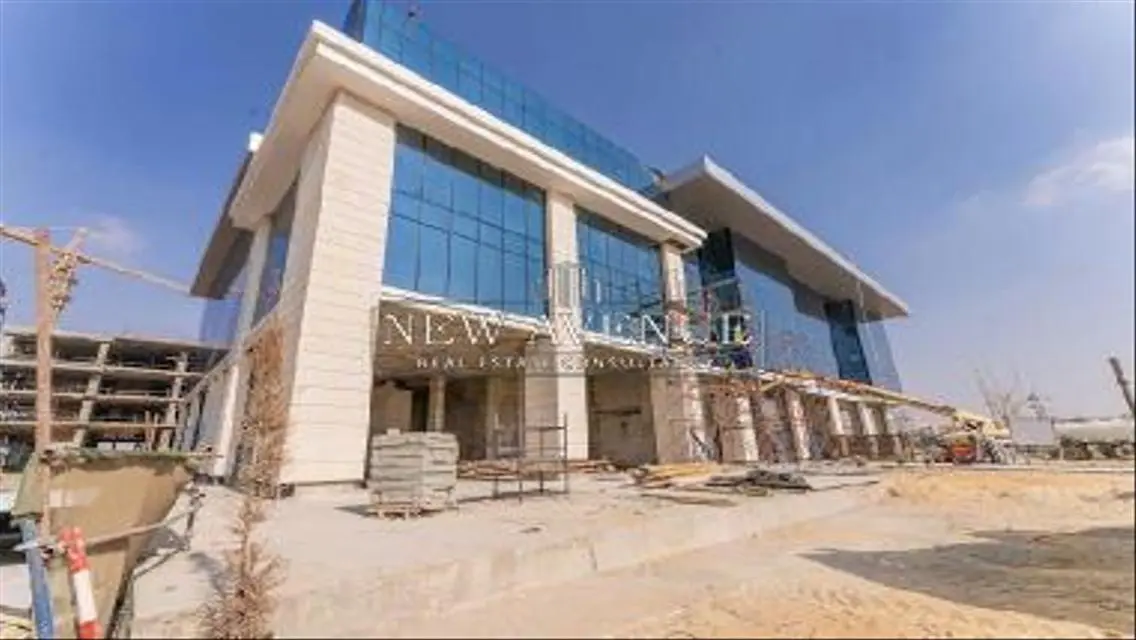 عقار فاخر في نيو أفينيو بالقرب من AUC