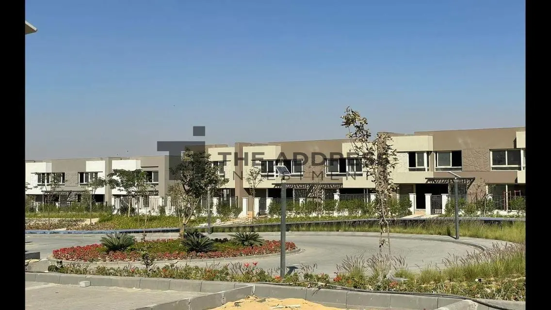 Luxury Apartment in Palm Hills