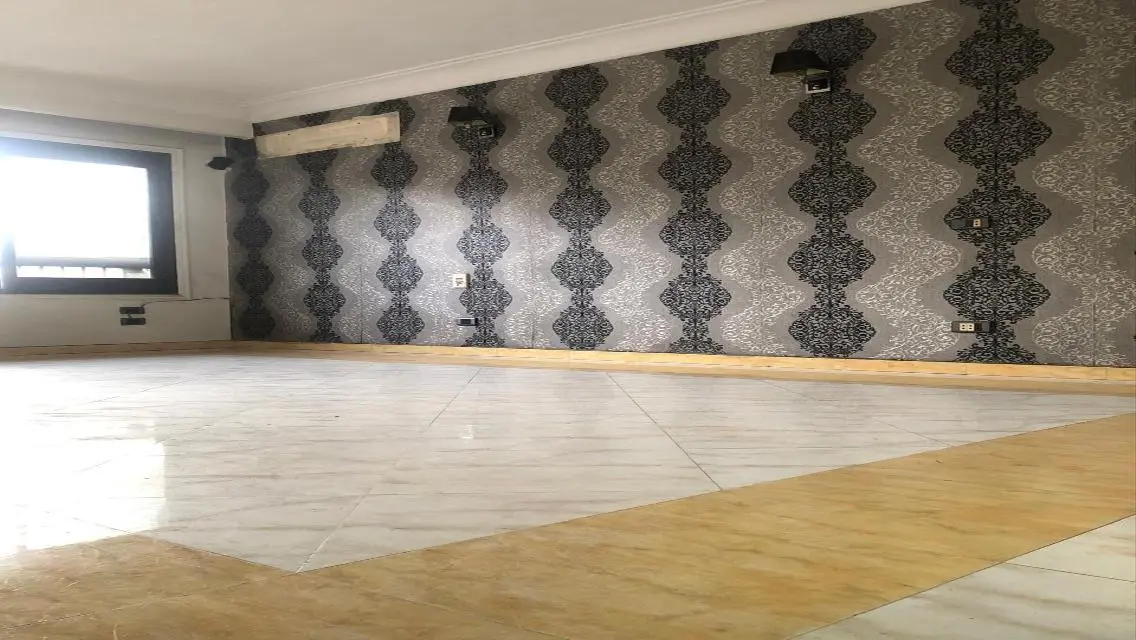 Property with 200 meters and exceptional features