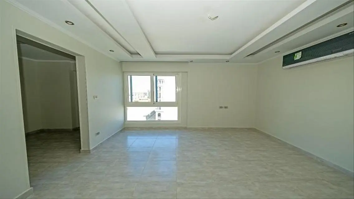 Luxurious Villa for Sale - 221 sqm in Prime Location