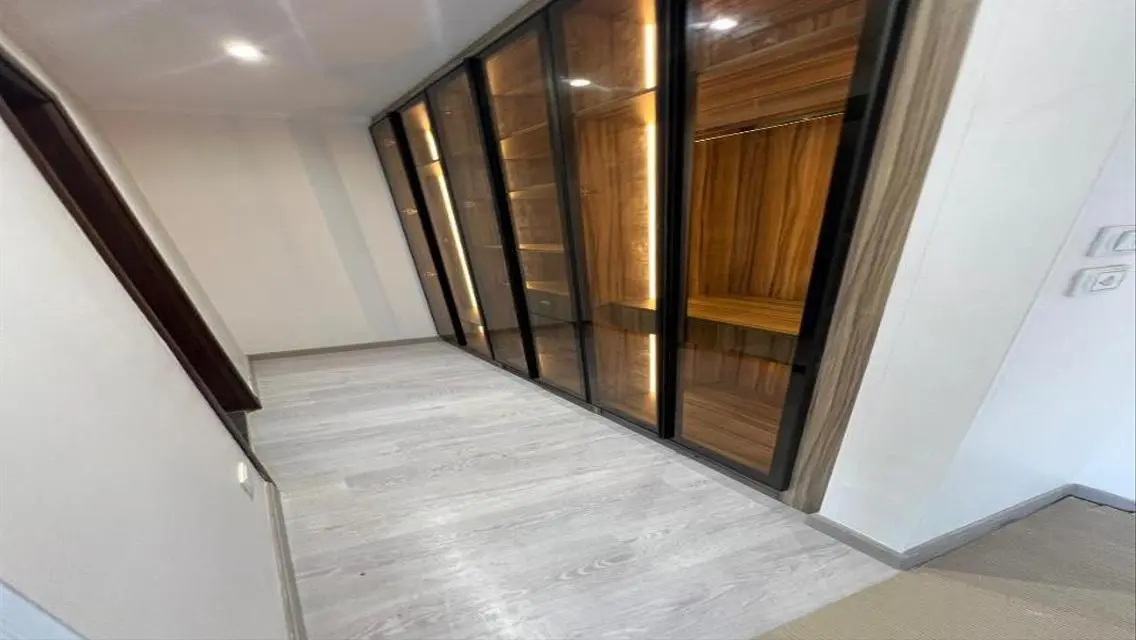 Luxury Villa for Sale with Spacious Layout and Amazing Amenities