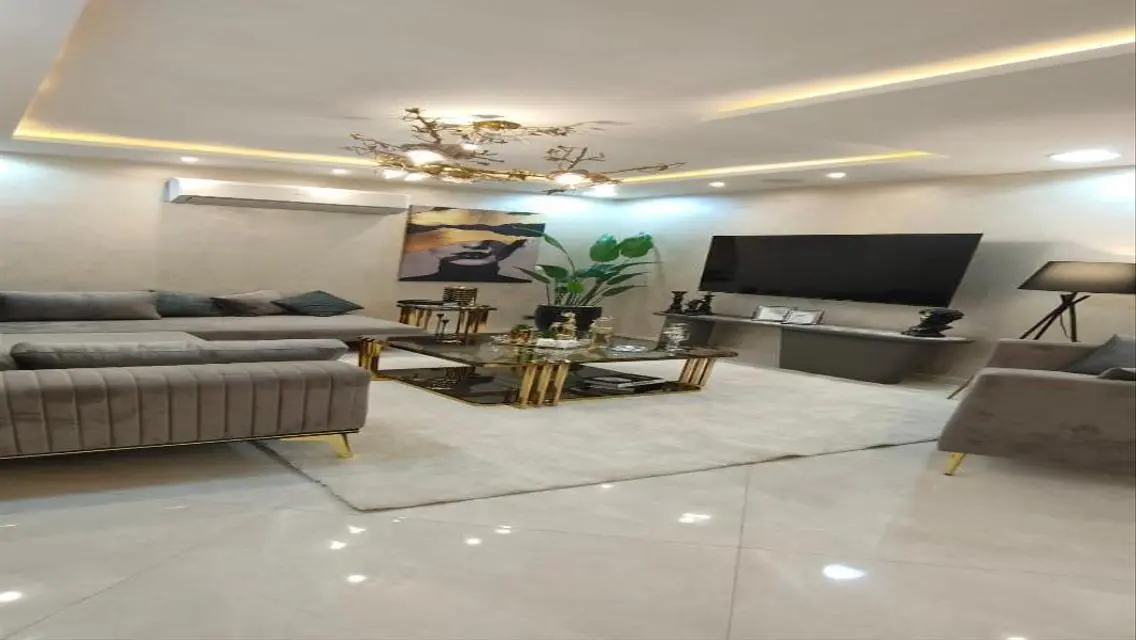 Luxury Villa for Sale with Private Garden and Pool