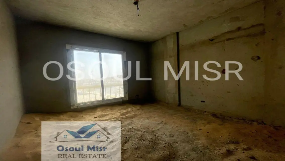 Luxury Apartment with Premium Amenities