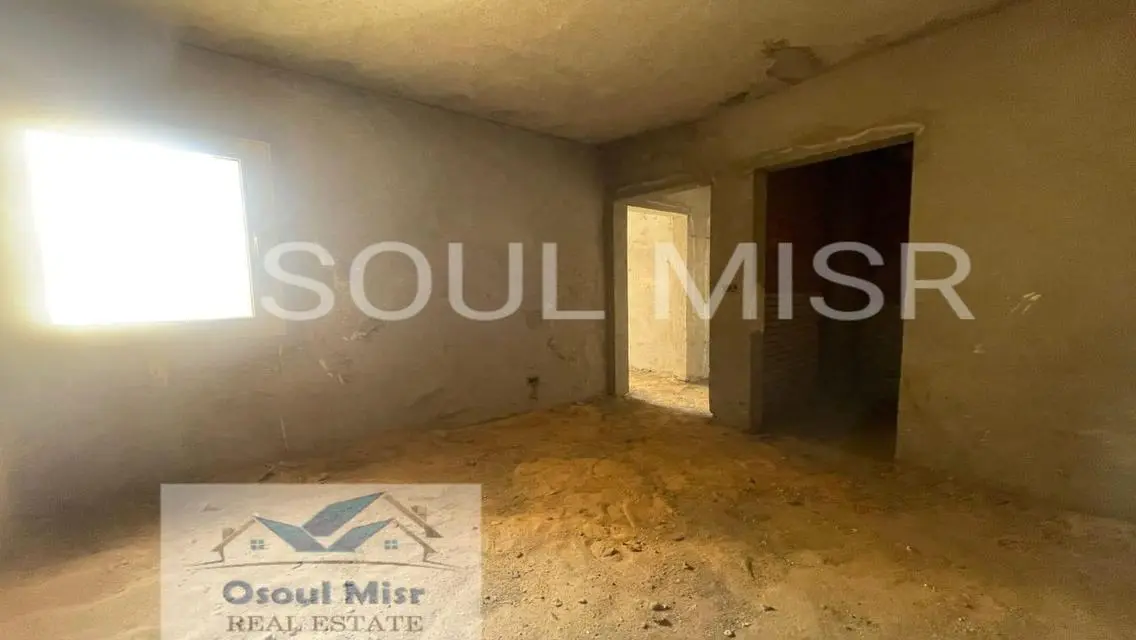 Luxury Apartment with Premium Amenities