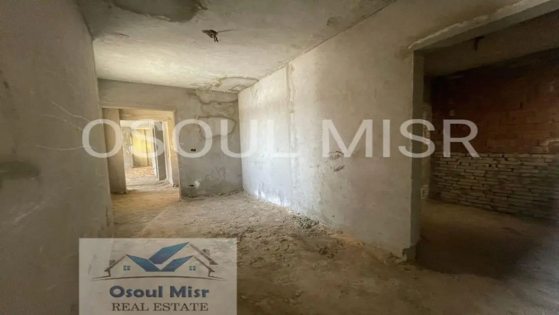 Luxury Apartment with Premium Amenities