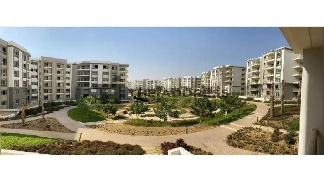 فلة فاخرة في زد إيست بمساحة 600 متر