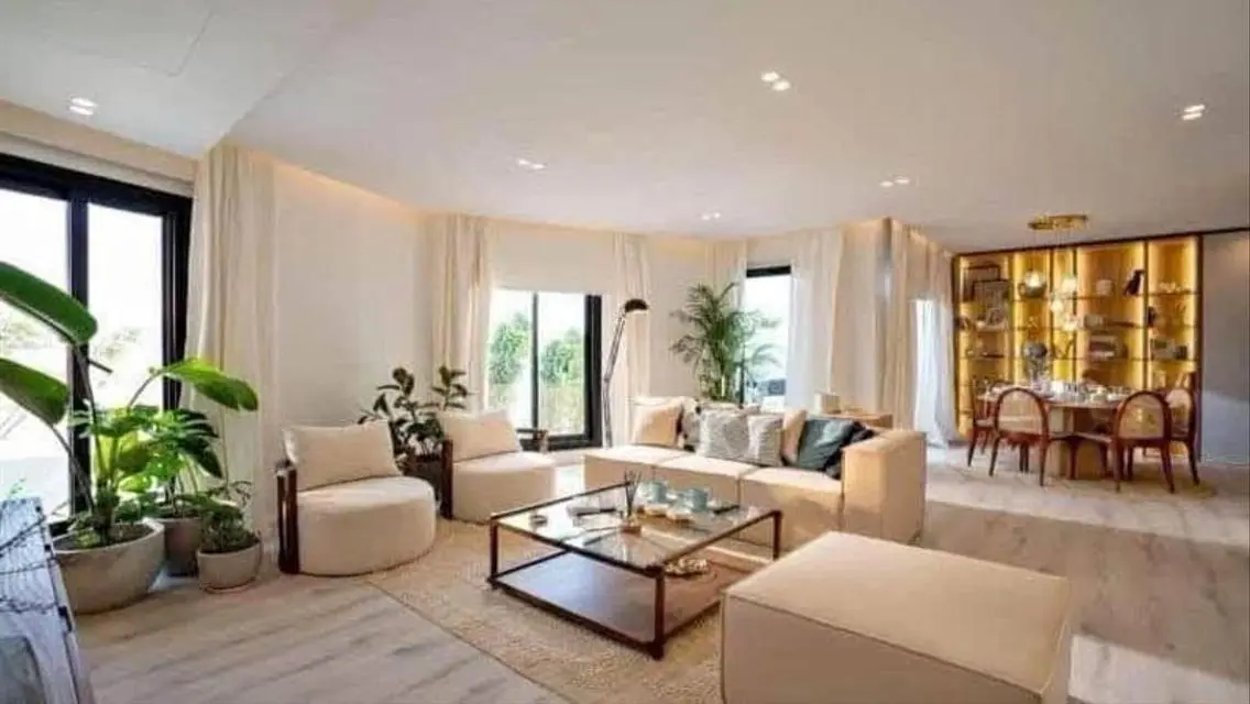 Luxury Apartment for Sale with Stunning Views