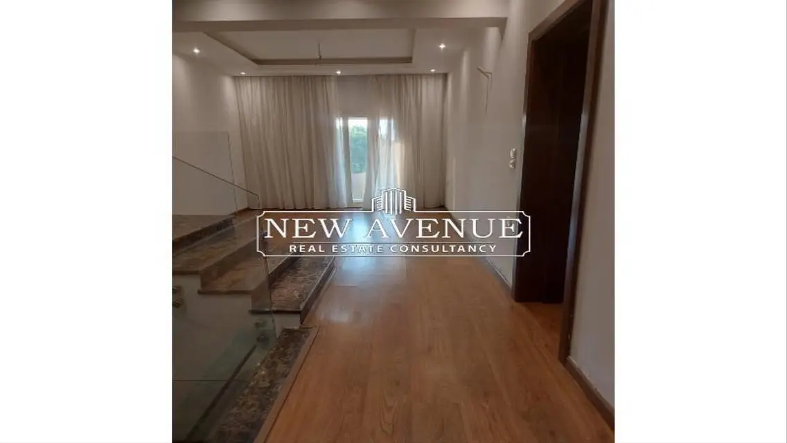 Luxury Apartment with Garden and Shared Pool for Sale